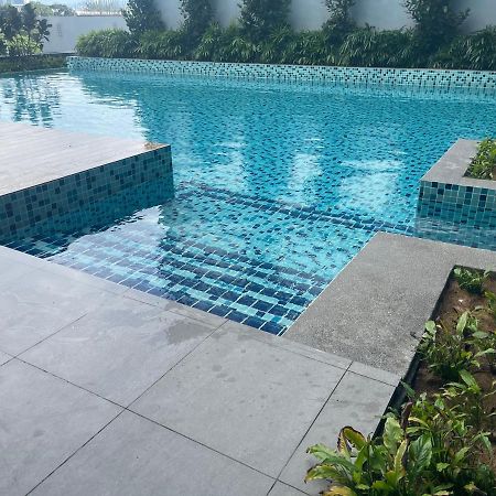 Neu Suites @3Rdnvenue Ampang Kuala Lumpur Exterior foto